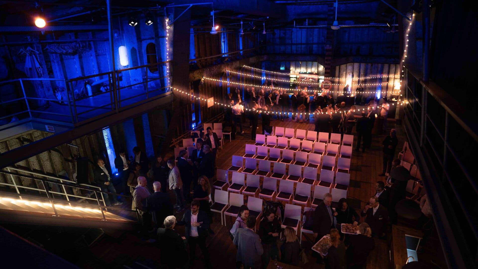 AquaSummit Venue — Blick über den Veranstaltungssaal